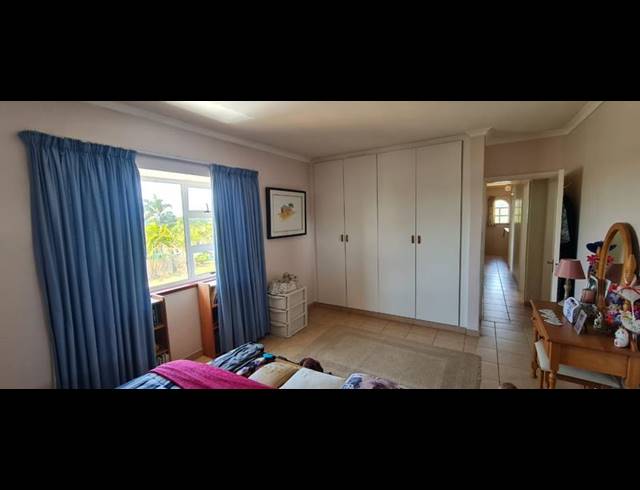 4 BEDROOM HOUSE FOR SALE IN UMHLANGA ROCKS